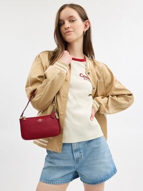 New Year Nolita 19 With Snake Charm